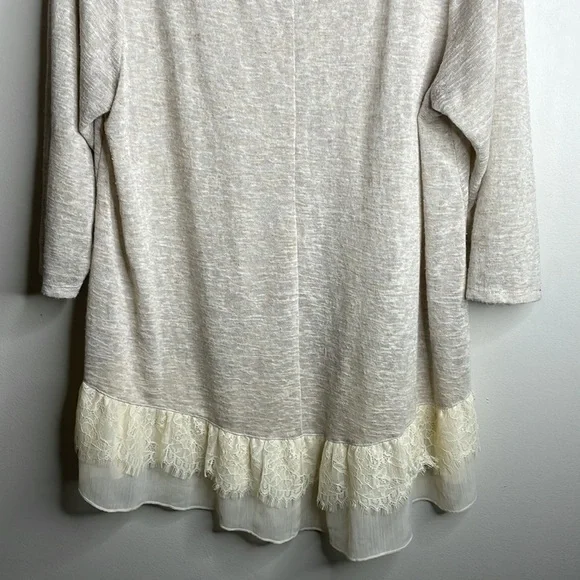 Living Doll Size 2X Ivory Lace Trim Gauzy 3/4 Sleeve Lightweight Dainty Top - Picture 4 of 11